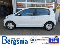 Wit Gebruikt 2019 VW up! Groove Hatchback | € 9.999 (Duur)