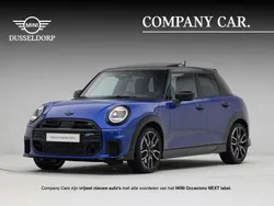 Blazing blue (blauw metallic) Gebruikt 2024 Mini Cooper Hatchback | € 38.950