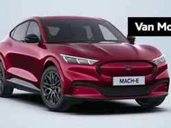 Rood Nieuw 2025 Ford Mustang Mach-E Premium SUV | € 53.400 (Goede deal)