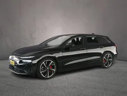 Zwart Gebruikt 2025 Audi A6 e-tron Performance Stationwagen | € 86.900
