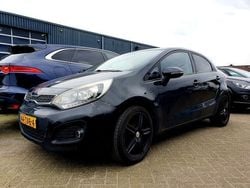 Zwart Gebruikt 2012 Kia Rio Plus Hatchback | € 1.450 (Goede deal)