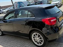 Zwart Gebruikt 2013 Mercedes A180 Hatchback | € 7.950 (Super prijs)