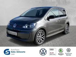 Grijs Gebruikt 2024 VW e-up! Edition Hatchback | € 25.139
