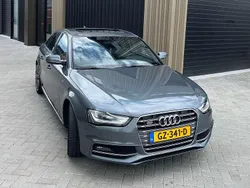 Grijs Gebruikt 2012 Audi A4 Sedan | € 12.250 (Eerlijke prijs)