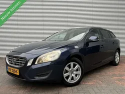 Blauw Gebruikt 2013 Volvo V60 Kinetic Stationwagen | € 4.950 (Eerlijke prijs)