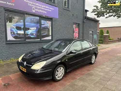 Zwart Gebruikt 2004 Citroën C5 Exclusive Hatchback | € 1.900