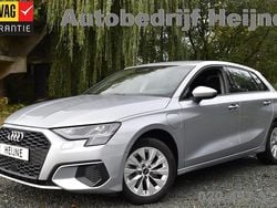 Zilver Gebruikt 2022 Audi A3 Sportback e-tron Proline Hatchback | € 24.445 (Super prijs)