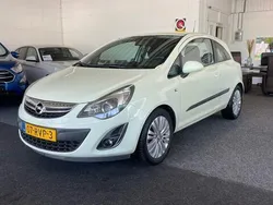Groen Gebruikt 2011 Opel Corsa Edition Hatchback | € 5.495 (Iets duurder)