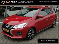 Rood Gebruikt 2023 Mitsubishi Space Star Instyle Sedan | € 19.395 (Eerlijke prijs)