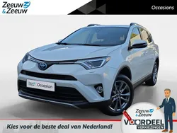Pearl white Gebruikt 2018 Toyota RAV4 Hybrid Style SUV | € 21.440