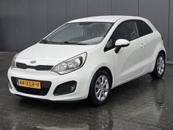 Wit Gebruikt 2012 Kia Rio Plus Hatchback | € 5.900 (Goede deal)