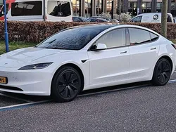 Wit Gebruikt 2024 Tesla Model 3 Sedan | € 34.995 (Eerlijke prijs)