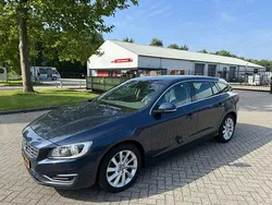 Blauw Gebruikt 2014 Volvo V60 Summum Stationwagen | € 6.450 (Eerlijke prijs)