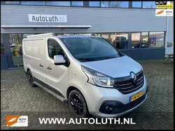 Zilver Gebruikt 2015 Renault Trafic Van | € 8.950 (Duur)