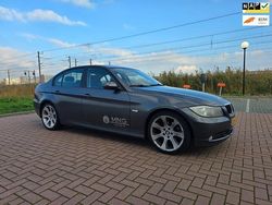 Grijs Gebruikt 2006 BMW 320 Executive Sedan | € 1.450 (Super prijs)