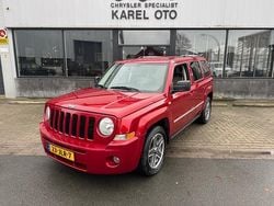 Rood (metallic) Gebruikt 2009 Jeep Patriot Limited SUV | € 10.950