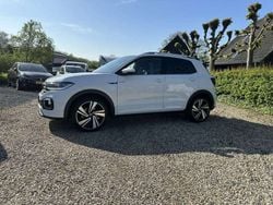 Wit Gebruikt 2021 VW T-Cross R-line SUV | € 24.850 (Iets duurder)