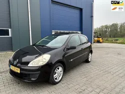 Zwart Gebruikt 2007 Renault Clio II Business Hatchback | € 2.450 (Eerlijke prijs)