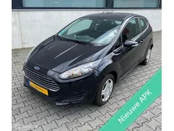 Zwart Gebruikt 2013 Ford Fiesta Hatchback | € 2.999 (Eerlijke prijs)