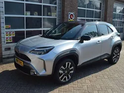 Grijs Gebruikt 2024 Toyota Yaris Cross SUV | € 29.350 (Eerlijke prijs)