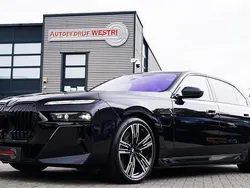 Zwart Gebruikt 2023 BMW 750e Comfort Edition Sedan | € 99.995