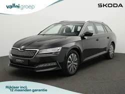 Zwart Gebruikt 2022 Skoda Superb Business Line Stationwagen | € 28.900 (Goede deal)