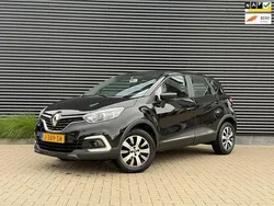 Zwart Gebruikt 2018 Renault Captur Zen SUV | € 9.999 (Eerlijke prijs)
