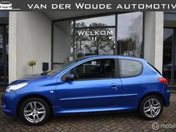Blauw Gebruikt 2010 Peugeot 206+ Hatchback | € 1.950 (Eerlijke prijs)