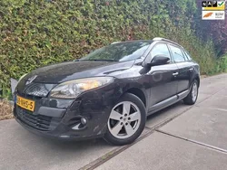 Zwart Gebruikt 2010 Renault Mégane GrandTour Dynamique Stationwagen | € 1.800 (Goede deal)
