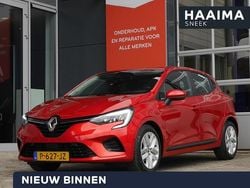 Rood Gebruikt 2022 Renault Clio V Zen Hatchback | € 17.950 (Iets duurder)