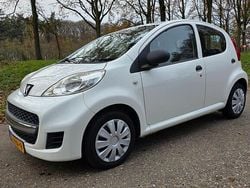 Wit Gebruikt 2011 Peugeot 107 Hatchback | € 2.950 (Goede deal)