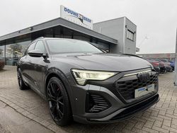 Grijs (metallic) Gebruikt 2024 Audi Q8 e-tron Competition SUV | € 60.750 (Super prijs)