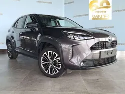 Grijs Gebruikt 2022 Toyota Yaris Cross SUV | € 28.900 (Eerlijke prijs)
