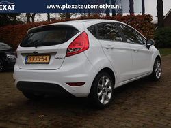 Wit Gebruikt 2013 Ford Fiesta Titanium Hatchback | € 5.445 (Goede deal)