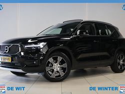 Zwart Gebruikt 2021 Volvo XC40 Inscription SUV | € 30.745 (Eerlijke prijs)