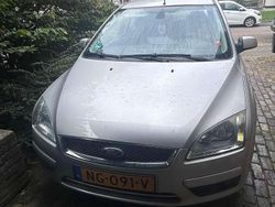 Grijs Gebruikt 2007 Ford Focus Ghia Stationwagen | € 2.000 (Eerlijke prijs)