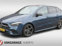 Blauw Gebruikt 2020 Mercedes B180 Business MPV | € 26.450 (Iets duurder)