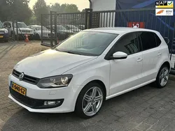 Wit Gebruikt 2011 VW Polo Highline Hatchback | € 5.488 (Eerlijke prijs)