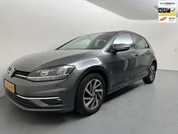 Grijs Gebruikt 2018 VW Golf VII Highline Hatchback | € 14.950 (Goede deal)