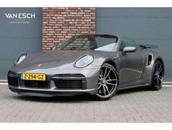 Grijs Gebruikt 2023 Porsche 992 Cabriolet | € 269.500