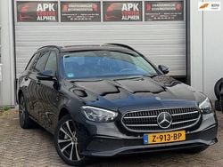Gebruikt 2020 Mercedes 300 Avantgarde Stationwagen | € 29.950 (Eerlijke prijs)