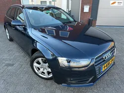 Blauw, metallic lak Gebruikt 2013 Audi A4 Business Stationwagen | € 8.400 (Super prijs)