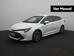 Wit Gebruikt 2021 Toyota Corolla Business Edition Stationwagen | € 21.945 (Eerlijke prijs)