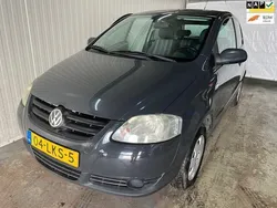Grijs Gebruikt 2010 VW Fox Trendline Hatchback | € 999 (Eerlijke prijs)