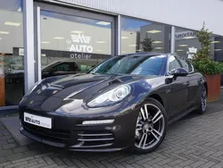 Grijs Gebruikt 2015 Porsche Panamera Sedan | € 42.950 (Iets duurder)