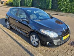 Zwart Gebruikt 2011 Renault Mégane III Dynamique Hatchback | € 3.500 (Super prijs)