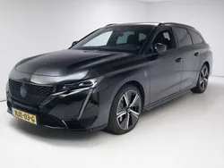 Zwart Gebruikt 2024 Peugeot 308 GT Stationwagen | € 36.950 (Eerlijke prijs)