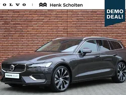 Grijs Gebruikt 2025 Volvo V60 Stationwagen | € 52.950 (Iets duurder)