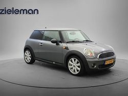 Grijs (metallic) Gebruikt 2009 Mini Cooper Business Hatchback | € 3.645 (Iets duurder)