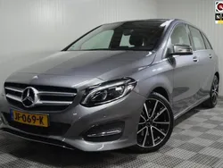 Grijs Gebruikt 2016 Mercedes B180 Ambition MPV | € 17.500 (Eerlijke prijs)